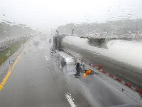 Raining on the road 下雨路上5