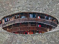 Separated Square and Bound Circle 方隔和团圆